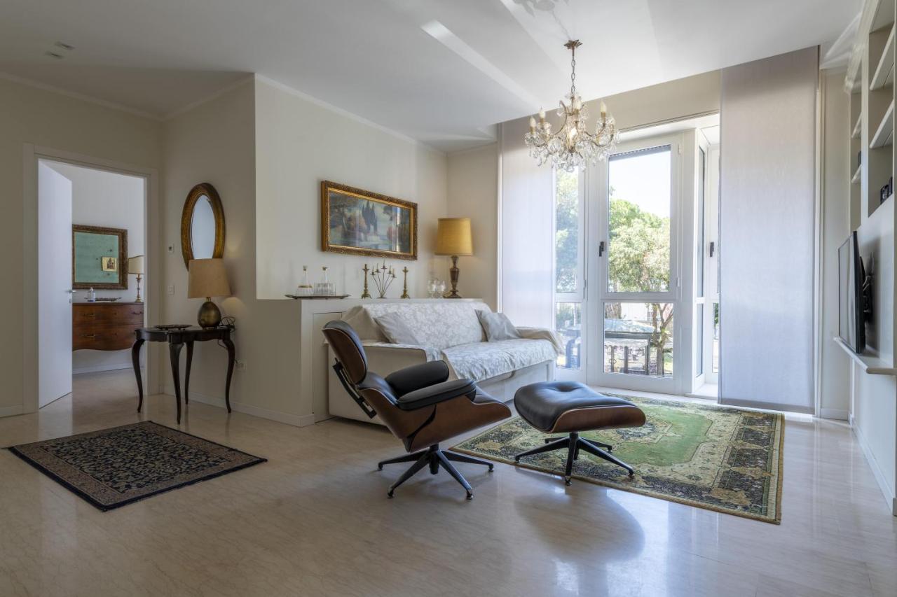 Casa Lazzarini Luxury Apartment Pesaro Exterior photo