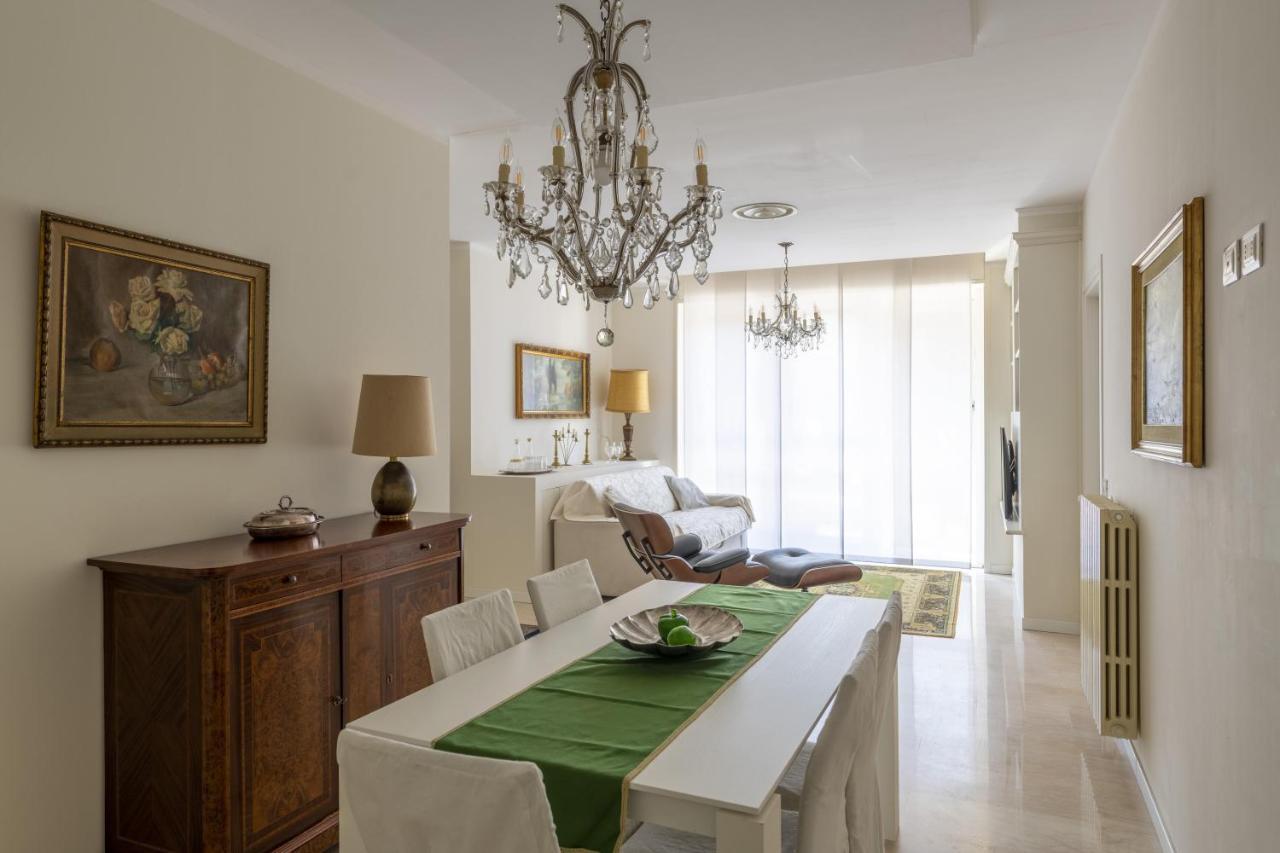 Casa Lazzarini Luxury Apartment Pesaro Exterior photo