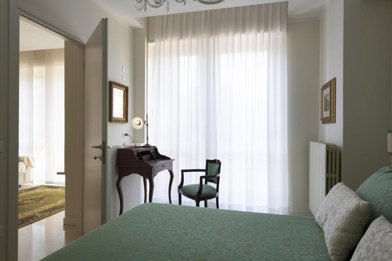 Casa Lazzarini Luxury Apartment Pesaro Exterior photo