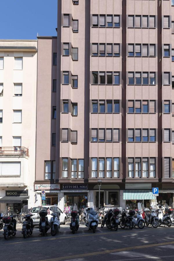 Casa Lazzarini Luxury Apartment Pesaro Exterior photo